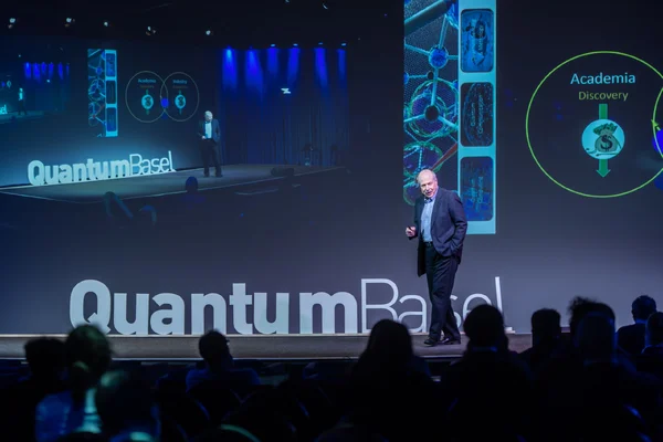 Quantum Symposium 2023 - Co-Chair Prof. Dr. David Awschalom