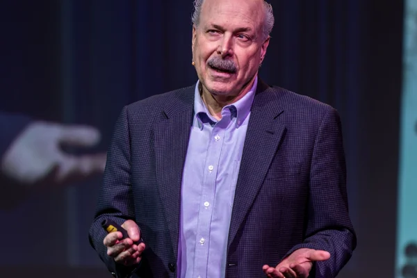 Quantum Symposium 2023 - Co-Chair Prof. Dr. David Awschalom